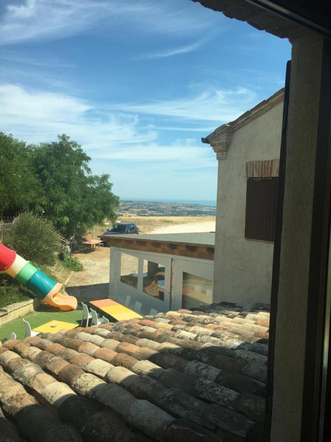 בית הארחה פרמו 	Colle Dei Falchi מראה חיצוני תמונה